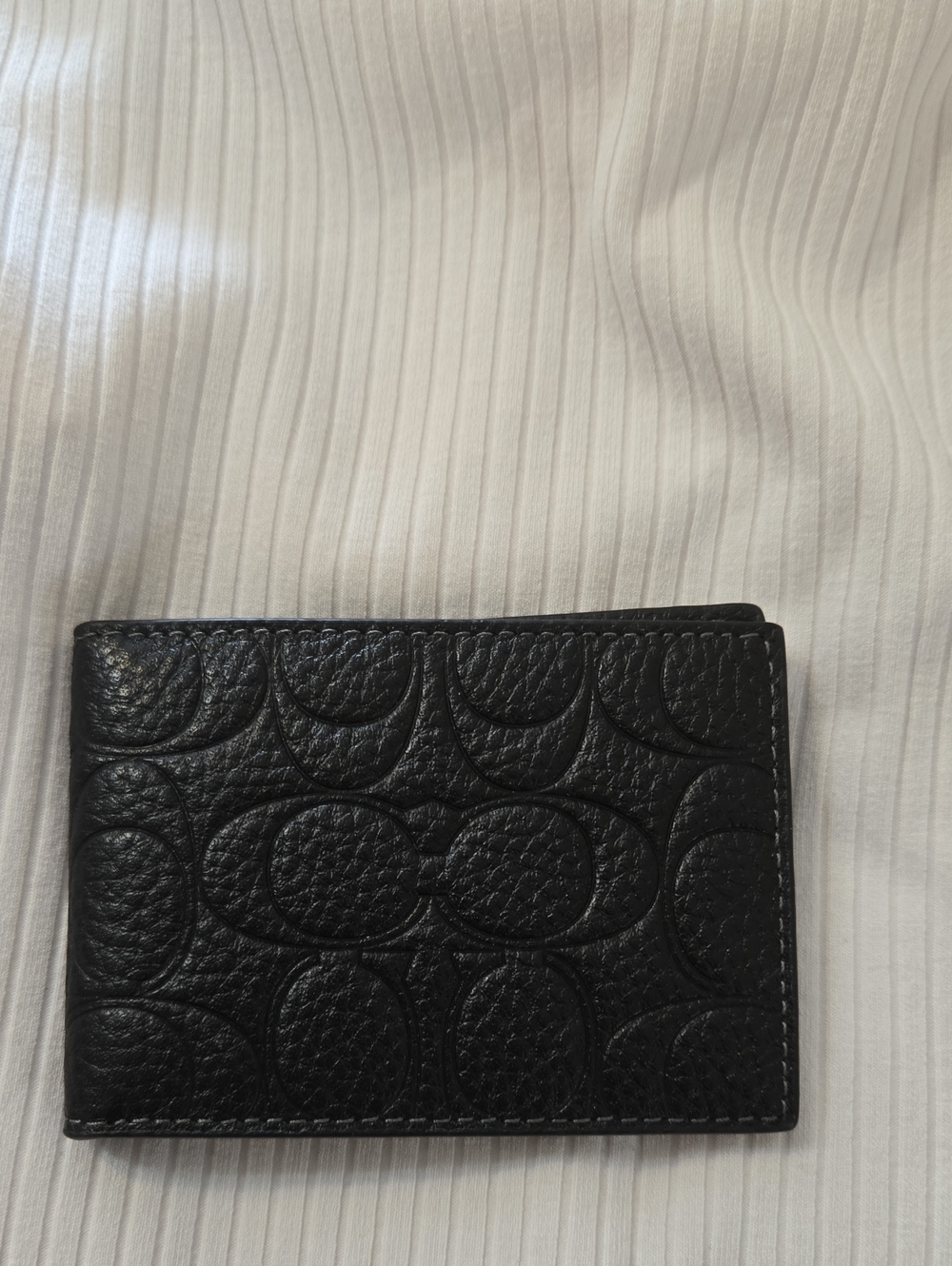 Coach Embossed Leather Insert Bifold Wallet Card Holder in Black - Picture 1 of 2
